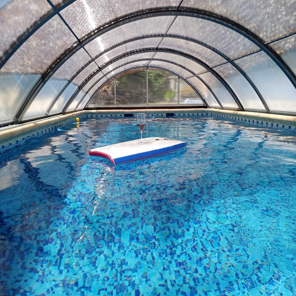 Finca de 4 Dormitorios y 2 Baños en venta en Casares