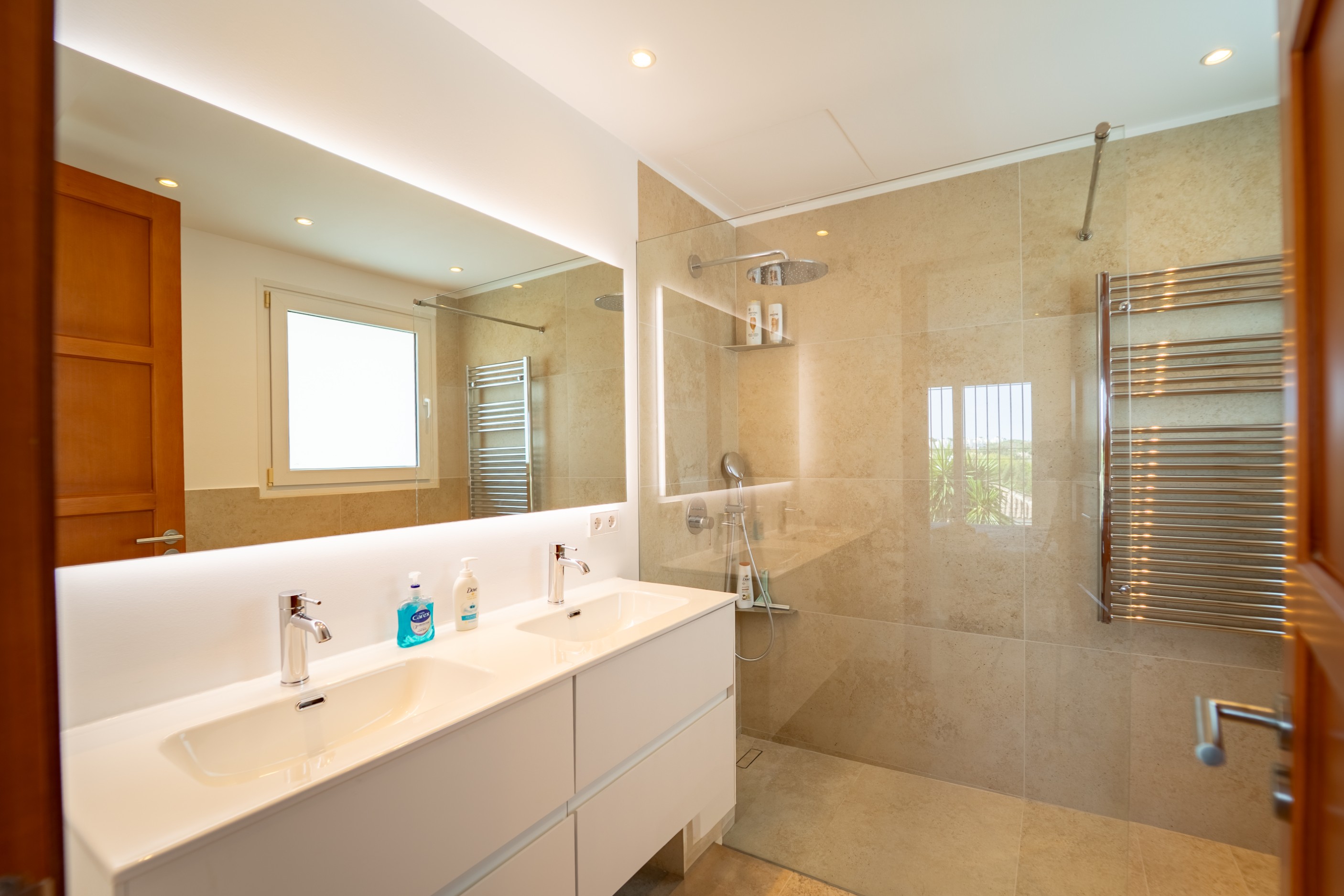 Casa de 6 Dormitorios y 5 Baños en venta en Sotogrande Alto