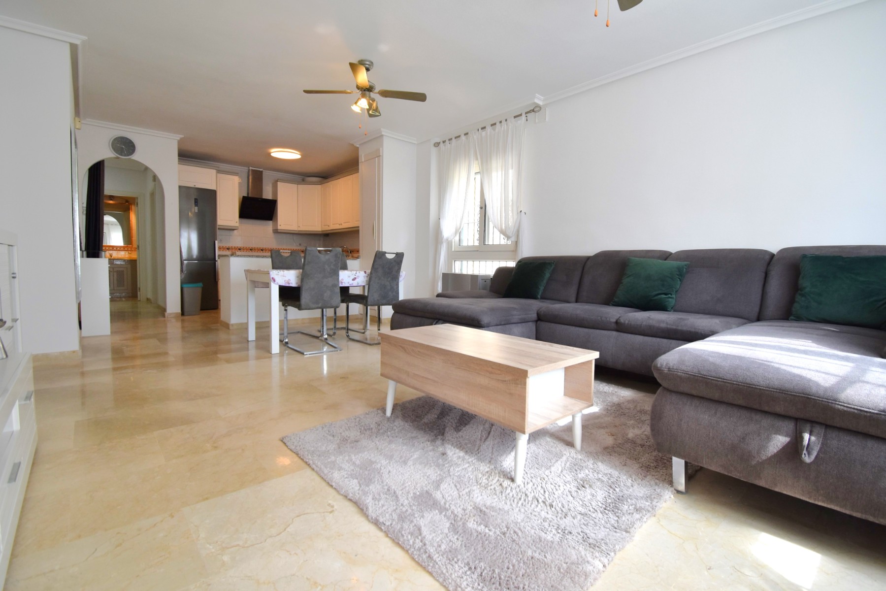 2 спални, 2 бани - Апартамент за продажба в Orihuela Costa