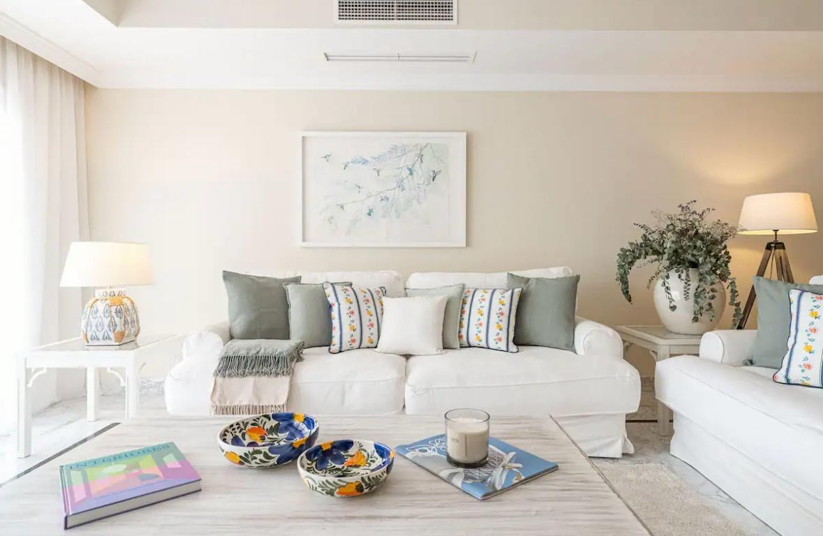 Piso de 3 Dormitorios y 3 Baños en venta en Milla de Oro, Marbella