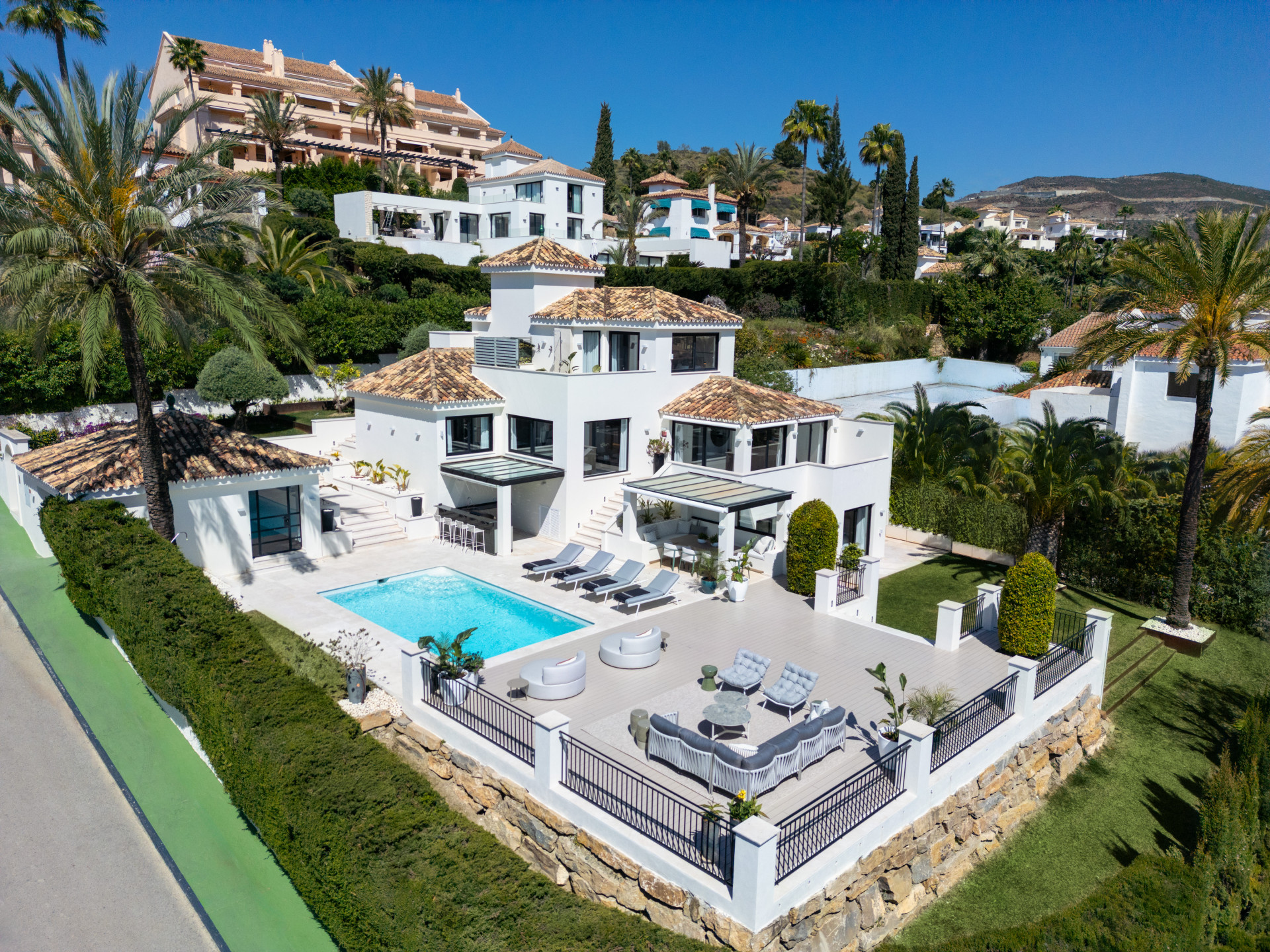 5 кровать 4 ванна Вилла для продажи в Nueva Andalucia, Marbella
