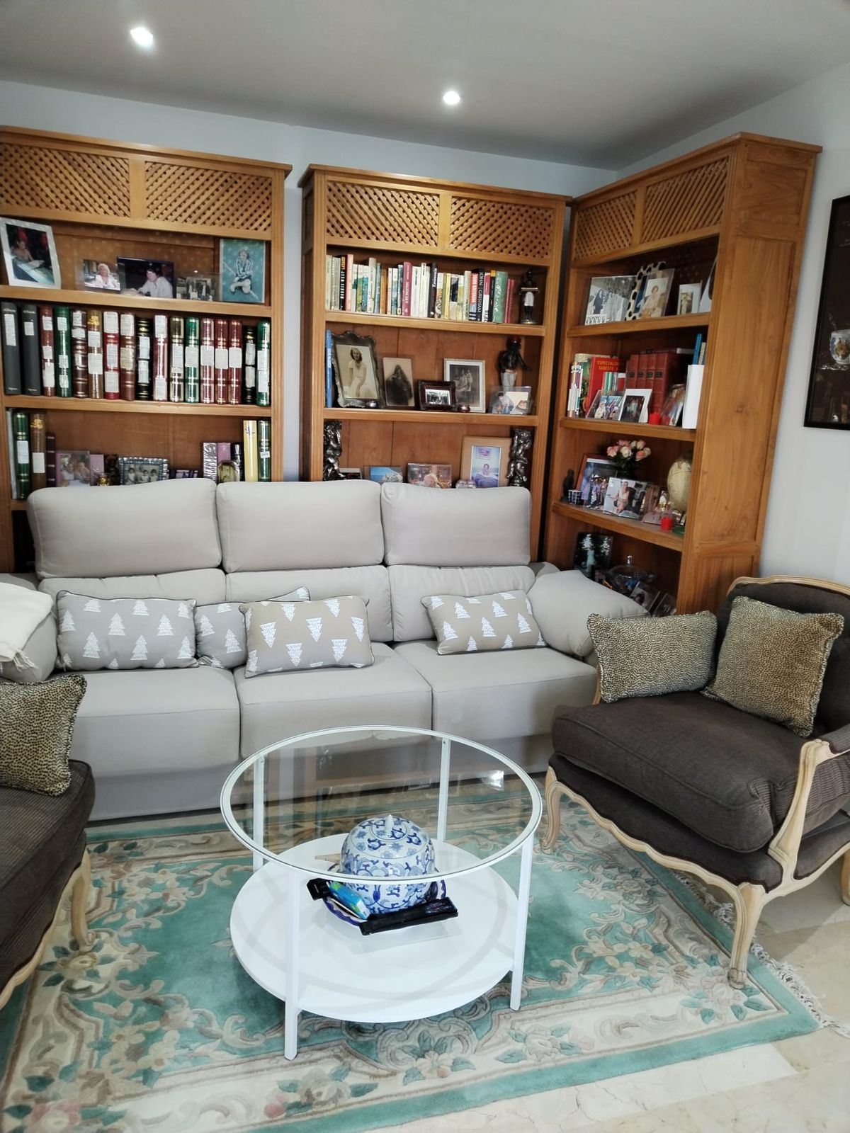 Piso de 3 Dormitorios y 2 Baños en venta en Marbella
