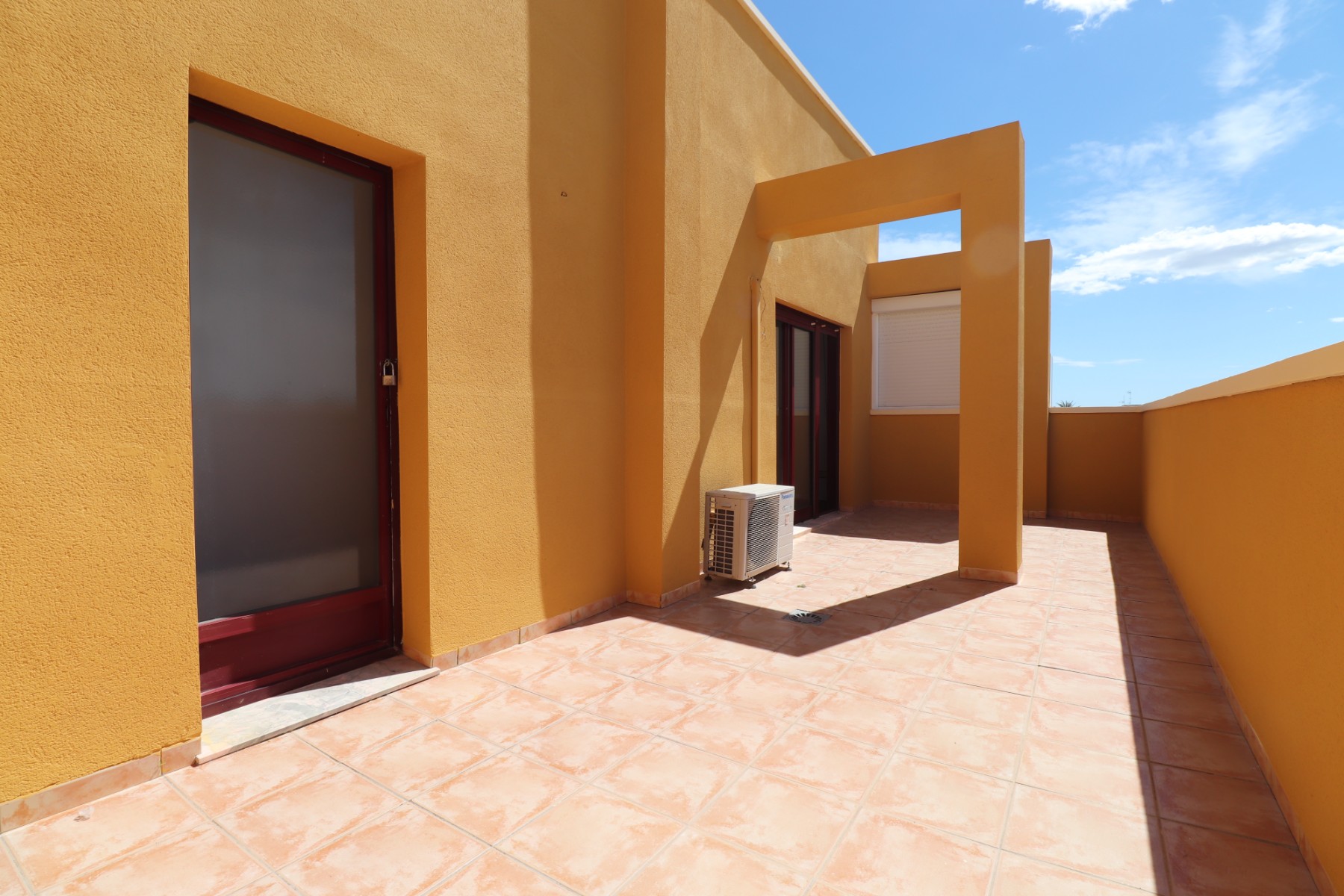 Piso de 2 Dormitorios en venta en Formentera del Segura