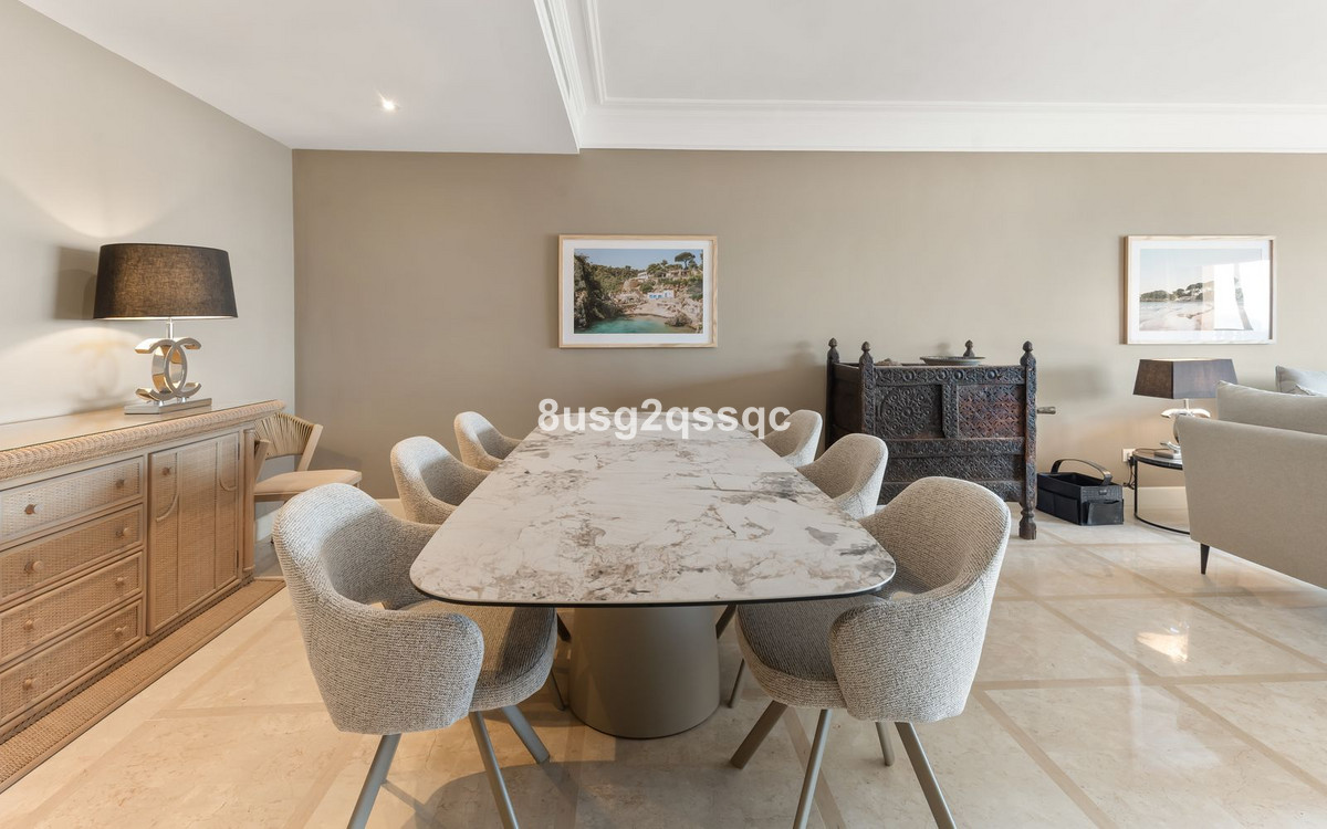 2 Bed - Apartment for Sale in Cancelada, Estepona