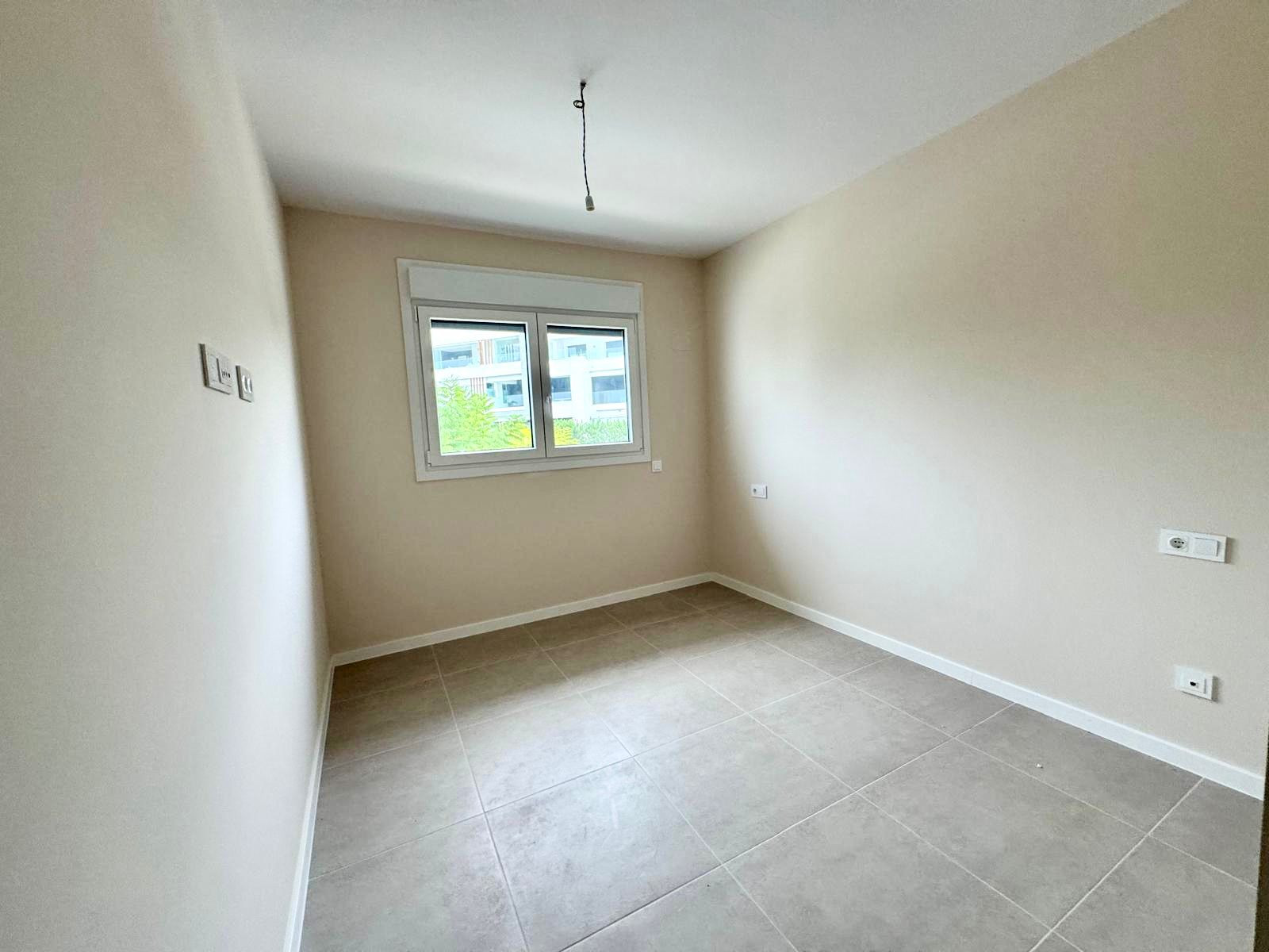 Piso de 2 Dormitorios y 2 Baños en venta en Estepona