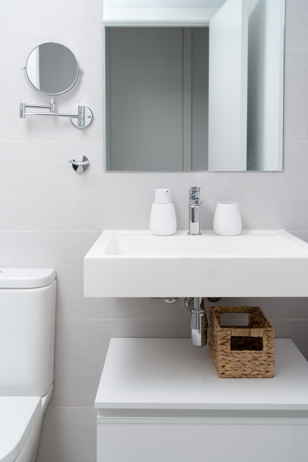 Piso de 3 Dormitorios y 2 Baños en alquiler vacacional en Estepona