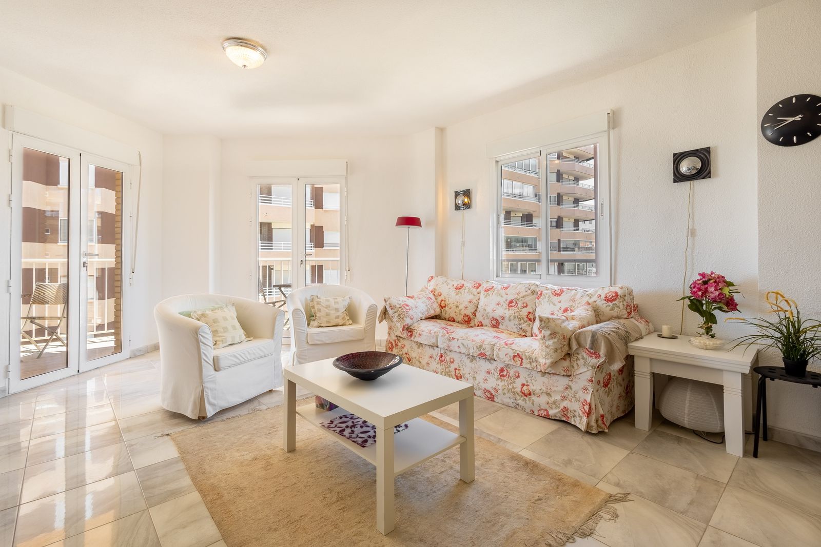 Piso de 3 Dormitorios y 1 Baño en venta en La Mata, Torrevieja