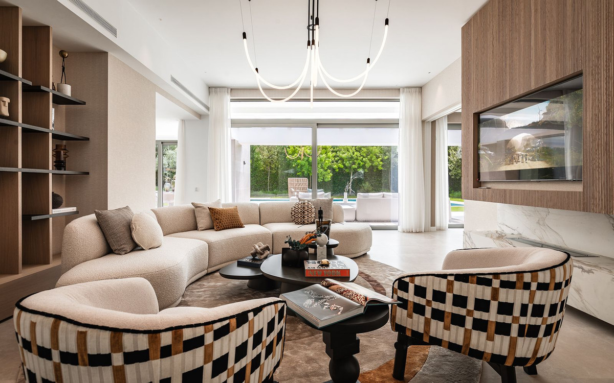Casa de 5 Dormitorios y 5 Baños en venta en Benahavís