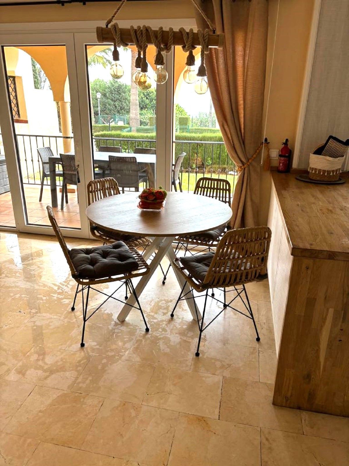 Piso de 2 Dormitorios y 2 Baños en venta en La Cala de Mijas