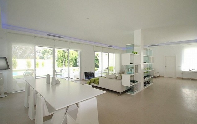 5 Bed, 4 Bath - Villa for Sale in Guadalmina Baja, San Pedro de Alcántara