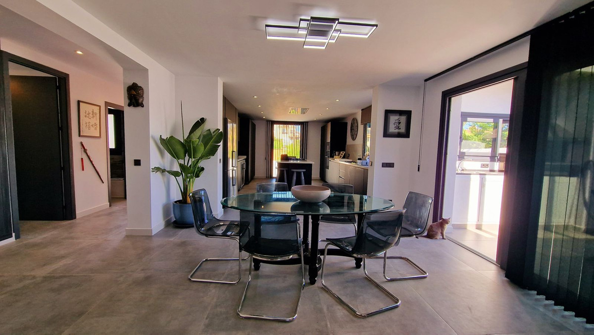 3 кровать Вилла для продажи в San Pedro de Alcántara