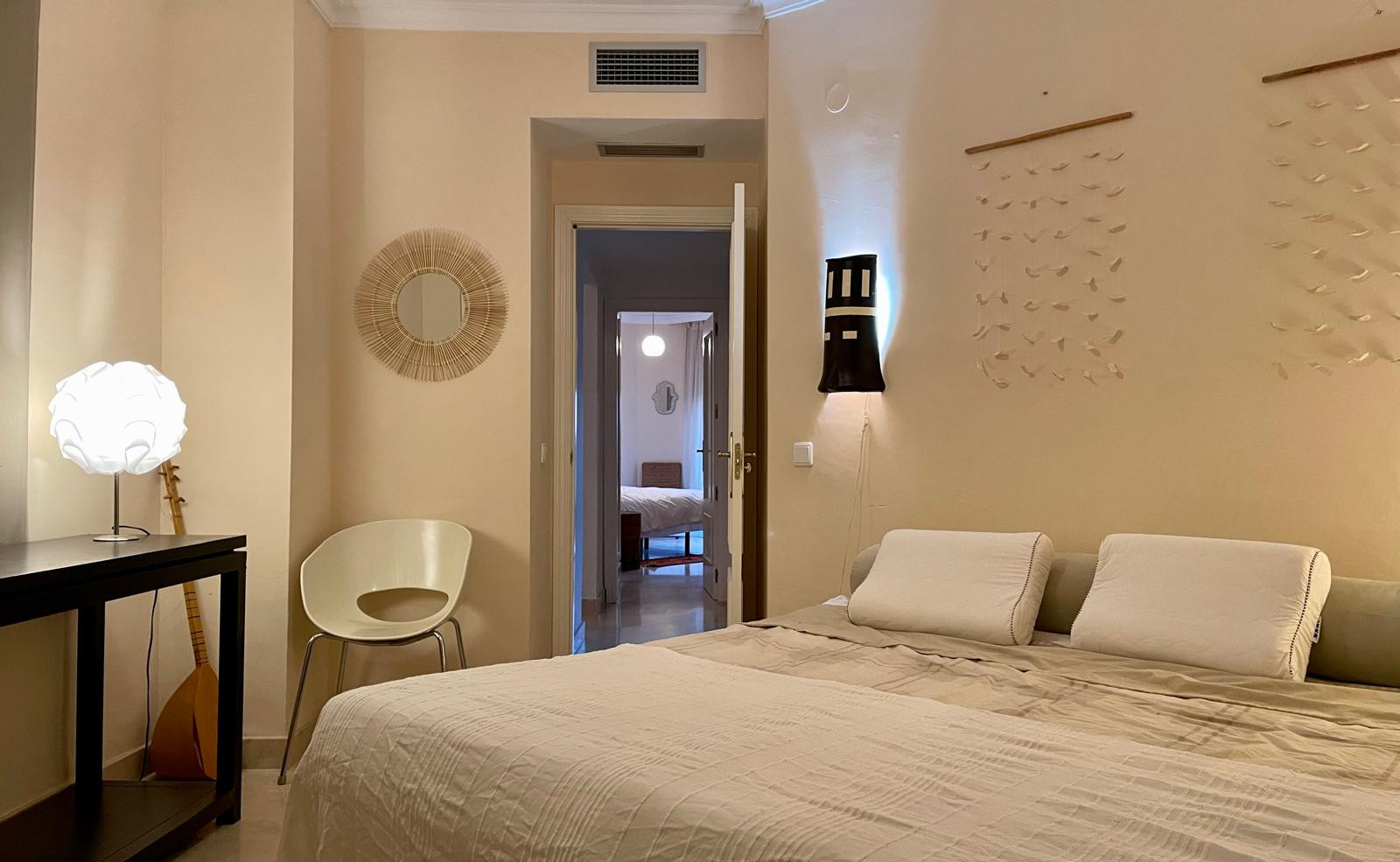 Piso de 3 Dormitorios y 2 Baños en venta en Estepona