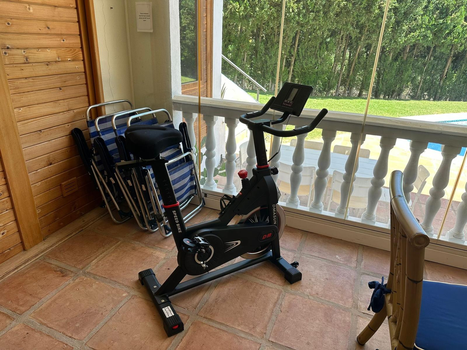 Casa de 6 Dormitorios y 5 Baños en alquiler vacacional en Marbella
