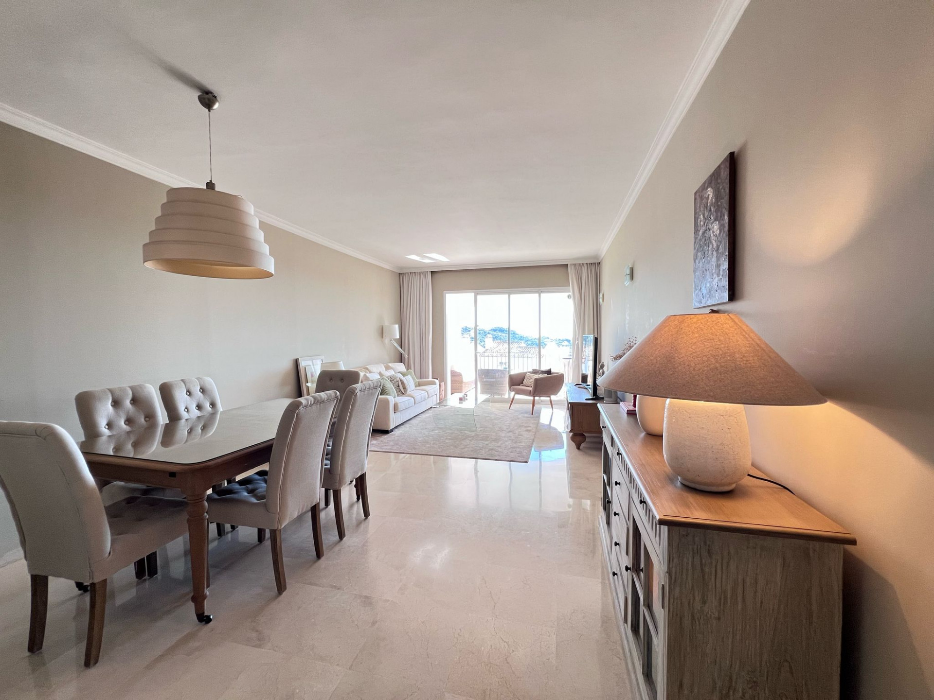 Piso de 2 Dormitorios en venta en Benahavís