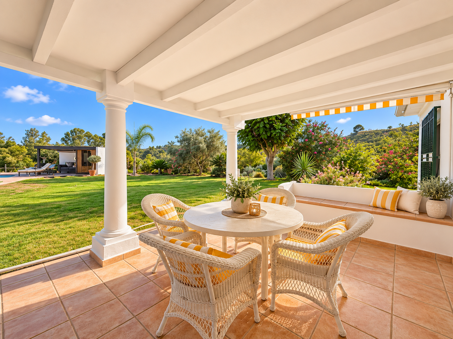 Casa de 3 Dormitorios y 2 Baños en venta en Mijas