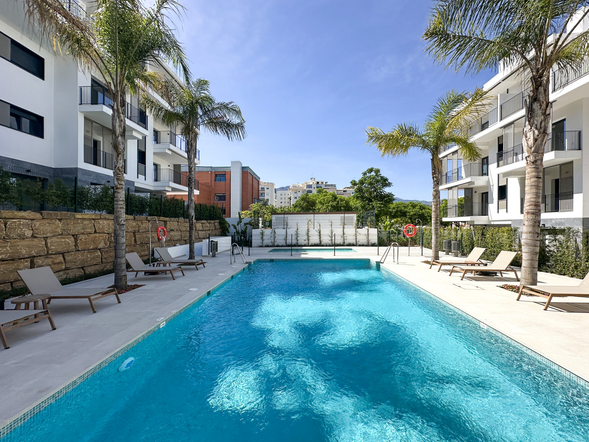 Piso de 2 Dormitorios en venta en Estepona