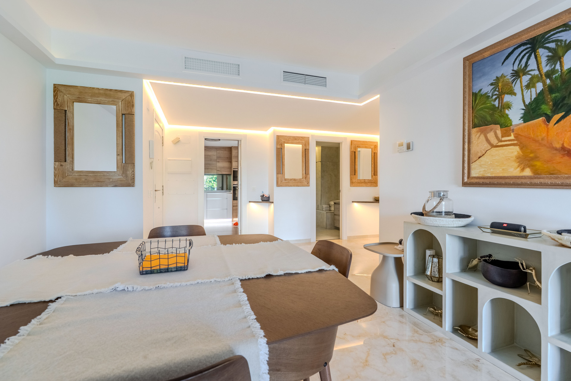 Piso de 2 Dormitorios en venta en Puerto Banús, Marbella