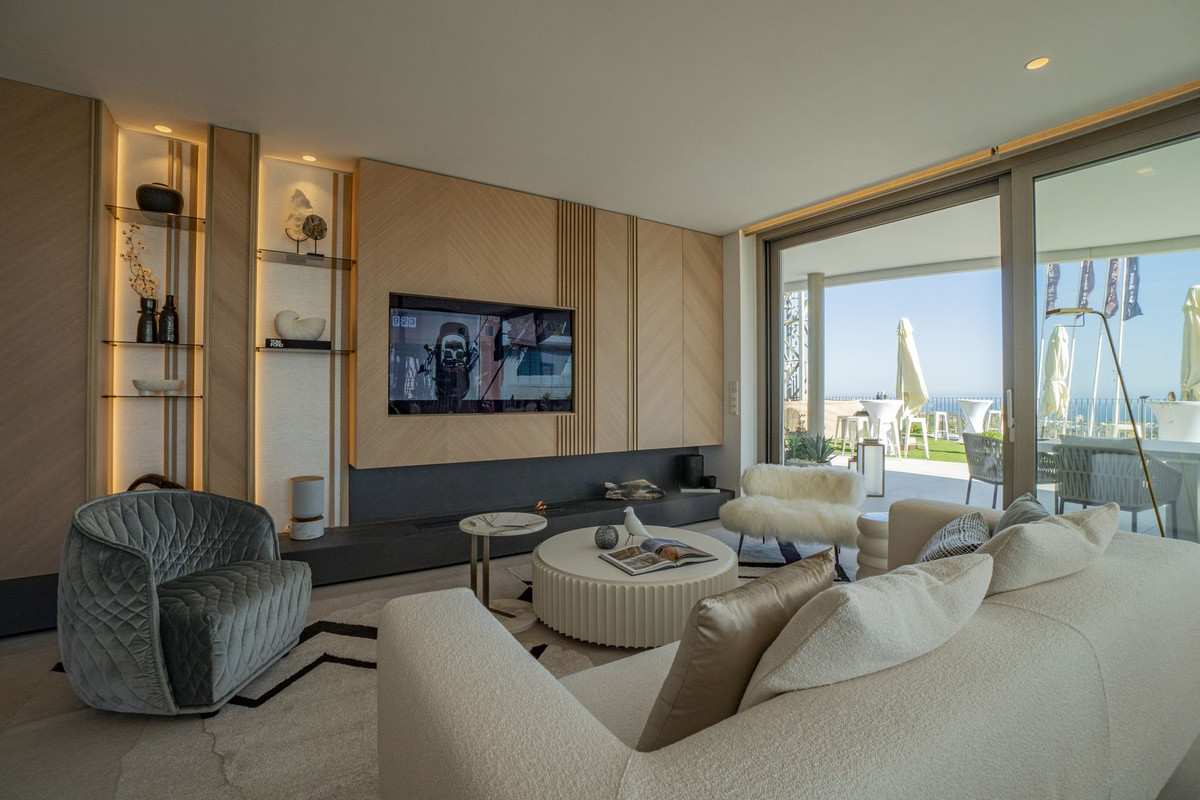 3 Slaapk., 4 Badk. - Appartement te koop in La Quinta, Benahavis