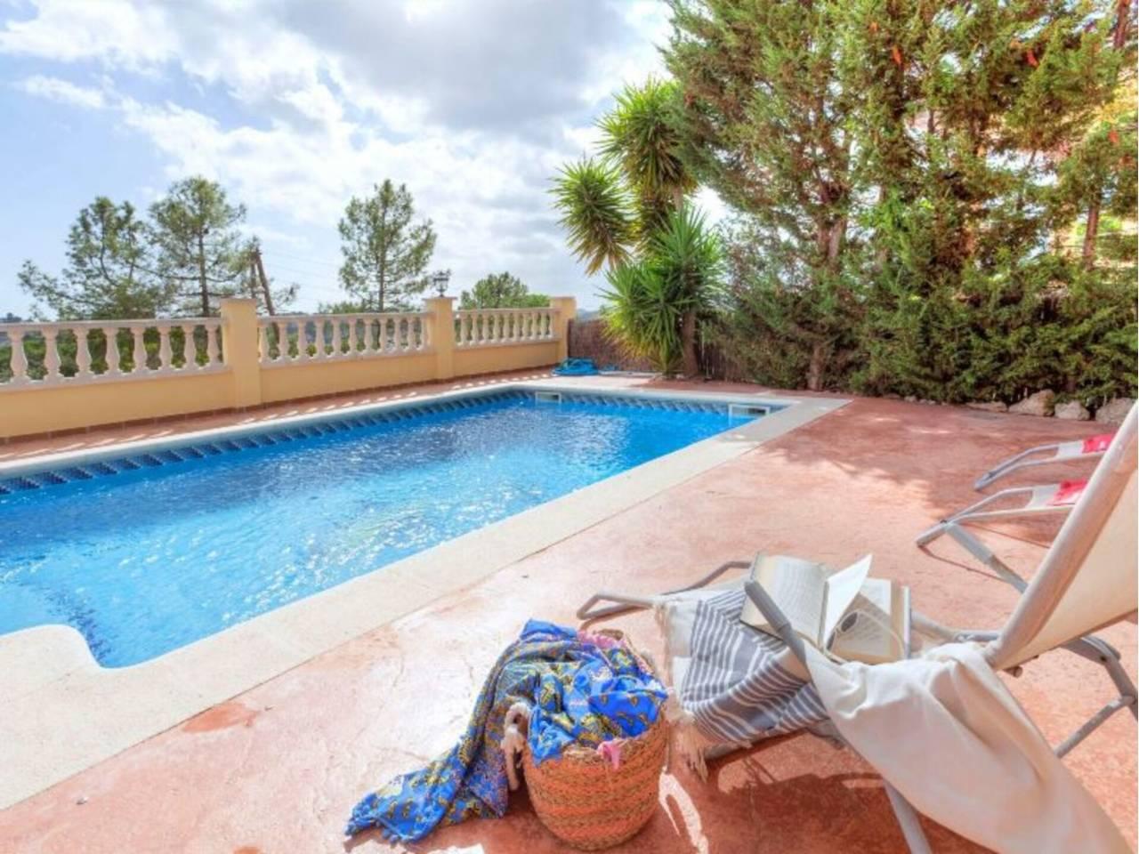 Casa Adosada de 3 Dormitorios en venta en Lloret de Mar