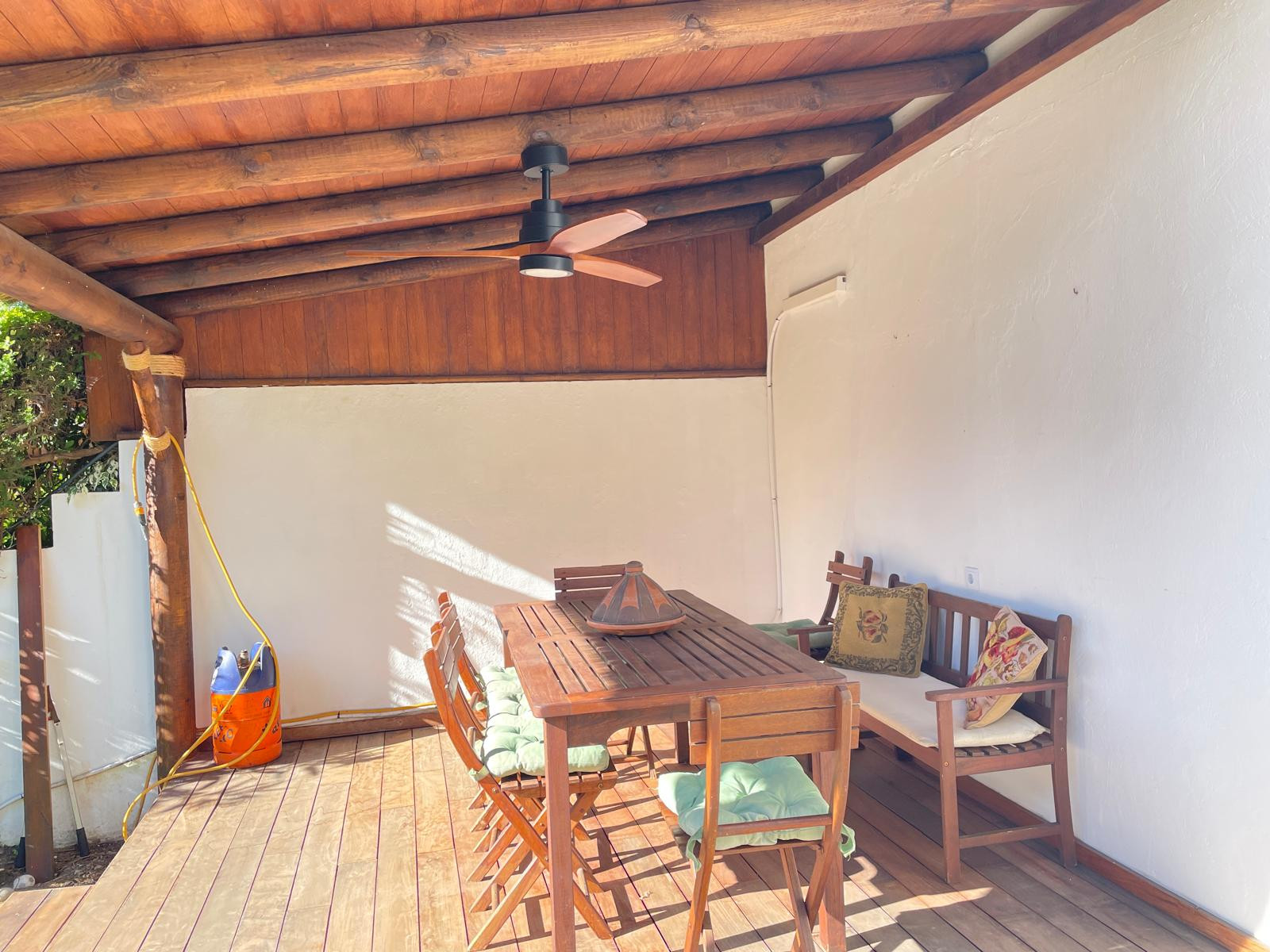 Casa Adosada de 3 Dormitorios en venta en Estepona
