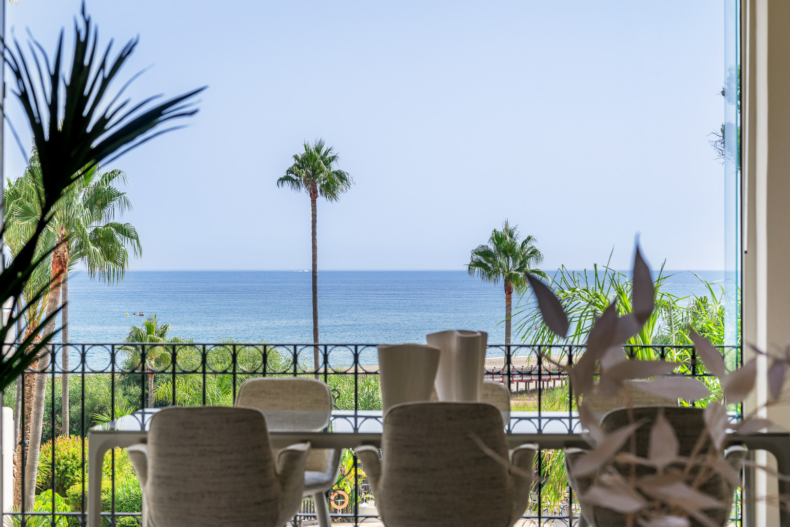 Piso de 3 Dormitorios y 2 Baños en venta en Estepona
