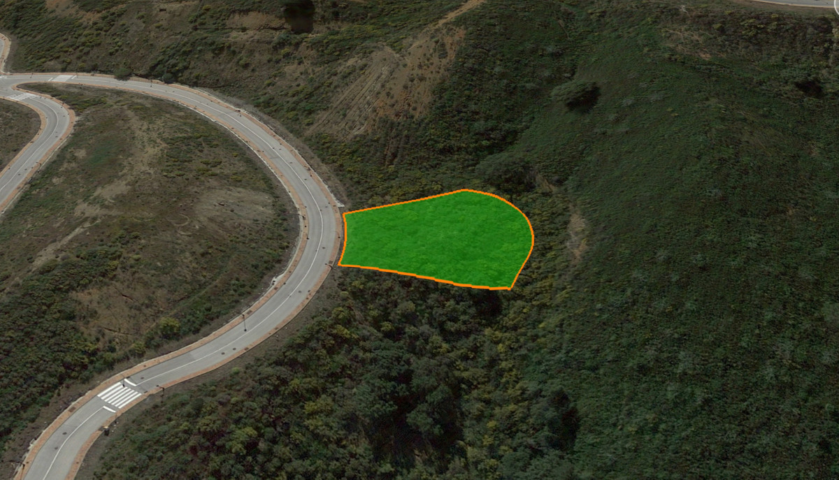 Terreno en venta en La Mairena, Marbella