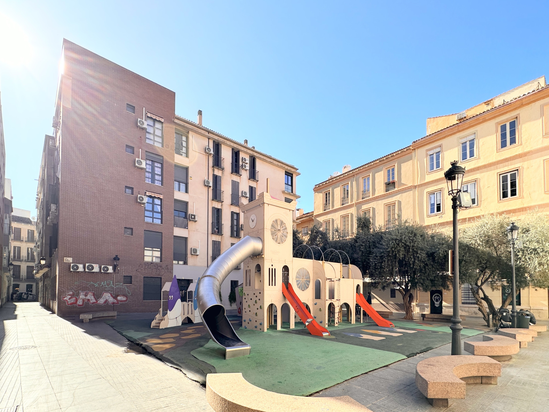 Piso de 2 Dormitorios y 1 Baño en venta en Málaga Centro