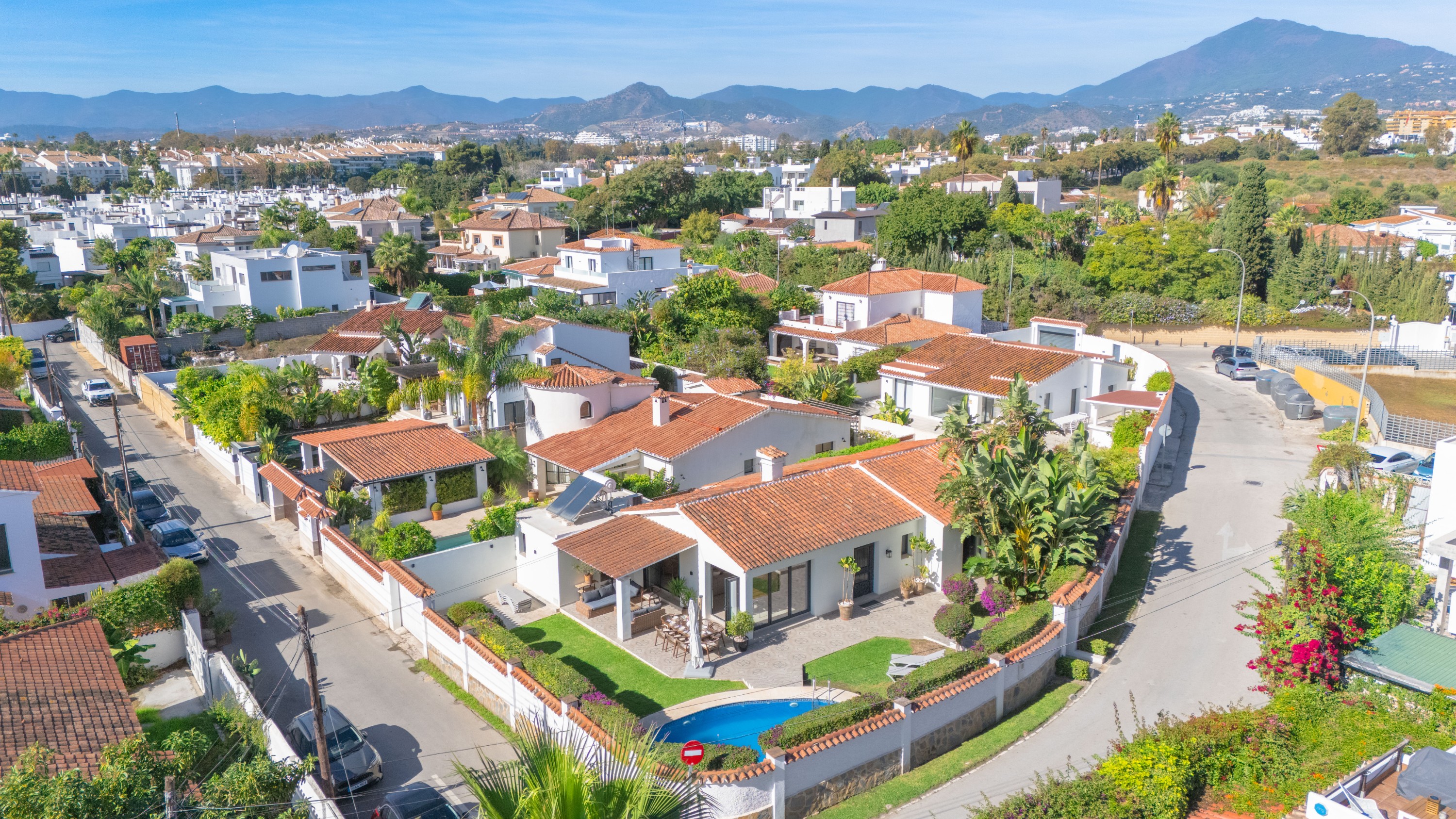 Casa de 4 Dormitorios y 4 Baños en venta en San Pedro de Alcántara