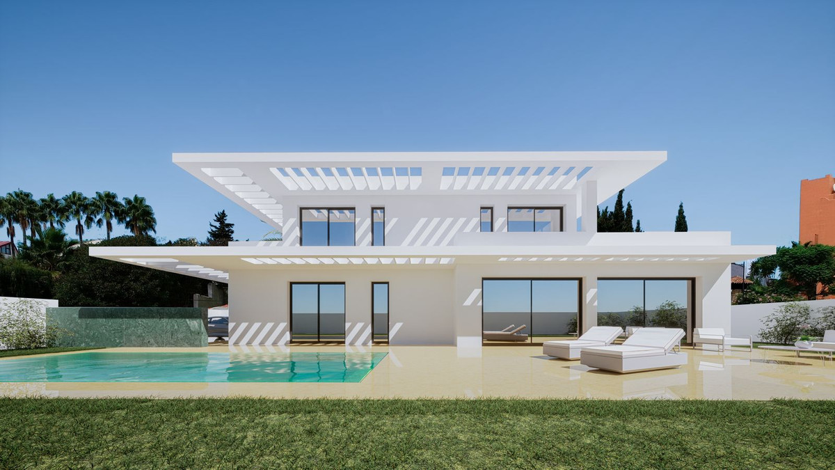 Casa de 3 Dormitorios y 4 Baños en venta en Estepona