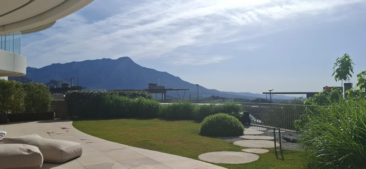 3 Slaapk., 4 Badk. - Appartement te koop in La Quinta, Benahavis