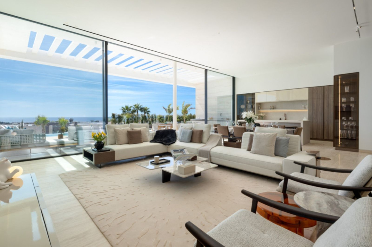 Casa de 6 Dormitorios y 8 Baños en venta en Benahavís