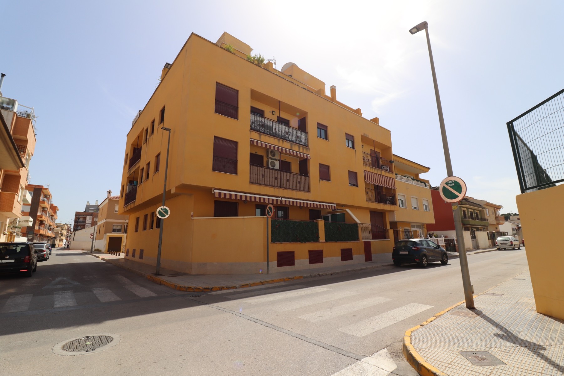 Piso de 2 Dormitorios en venta en Formentera del Segura