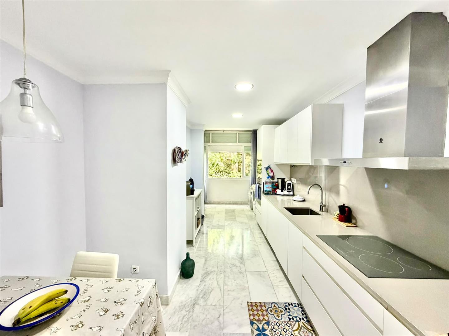 Piso de 2 Dormitorios y 2 Baños en venta en Marbella Centro