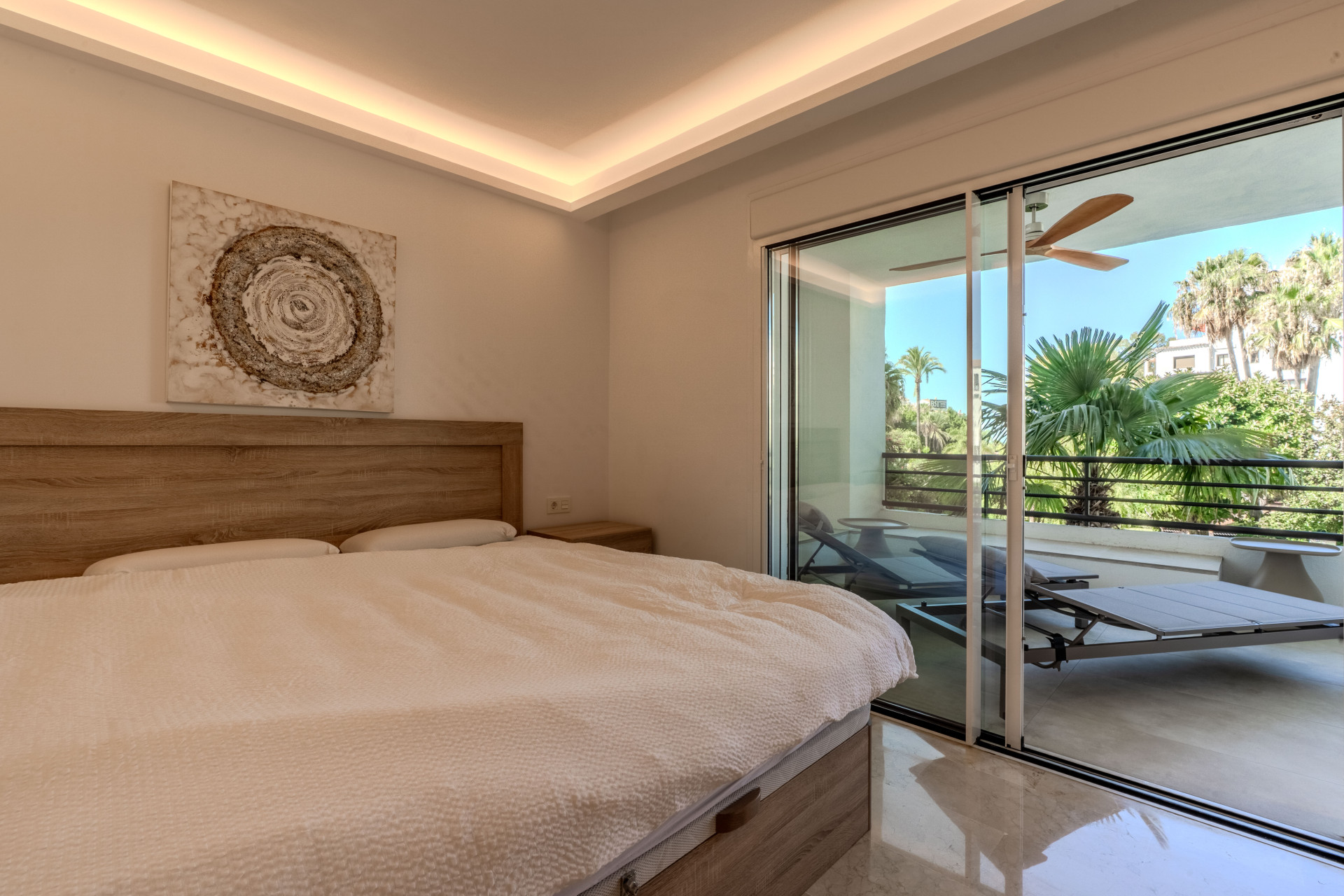 Piso de 2 Dormitorios en venta en Puerto Banús, Marbella