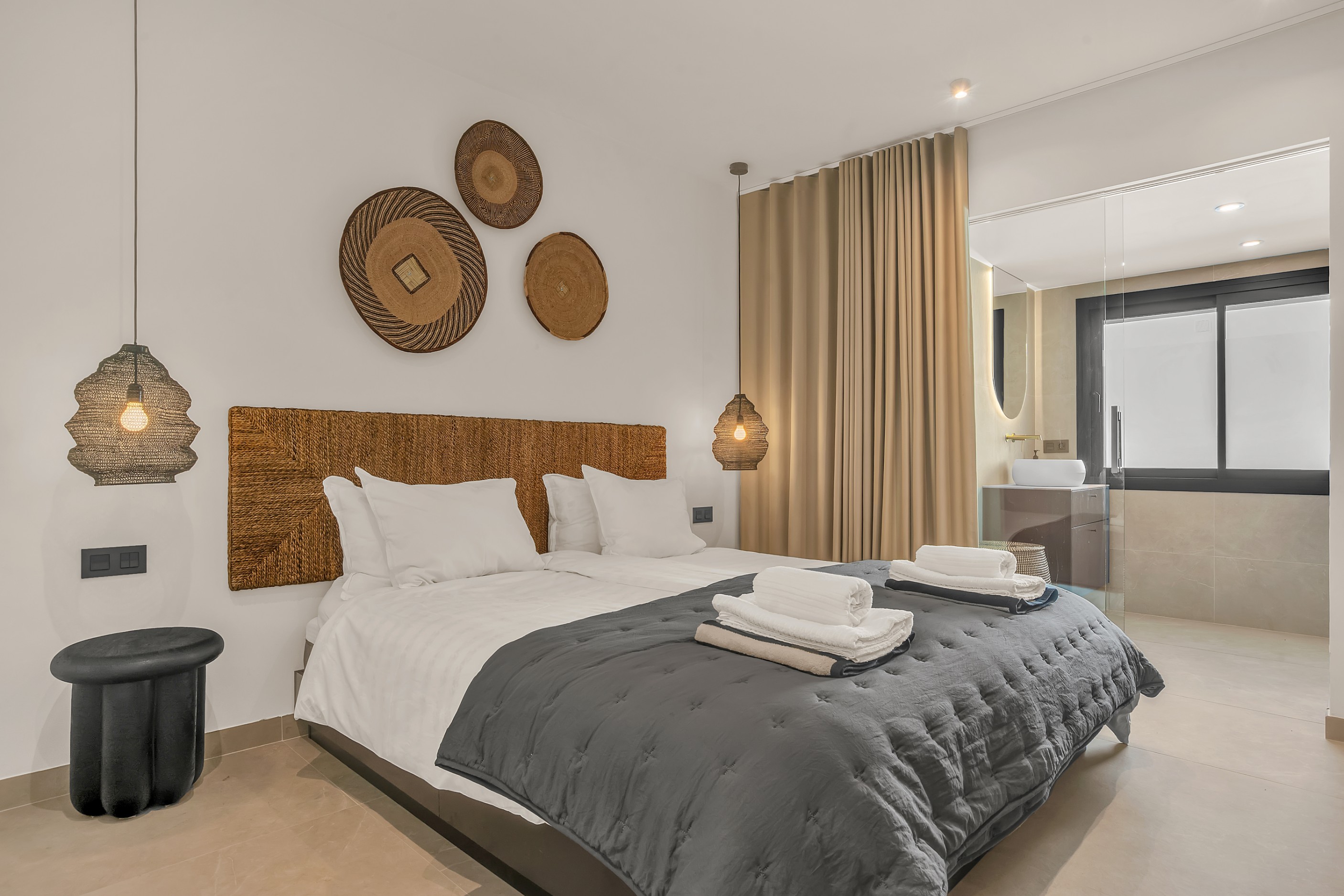 Casa de 4 Dormitorios y 4 Baños en venta en San Pedro de Alcántara
