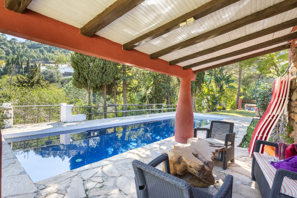 Finca de 5 Dormitorios en venta en Benahavís