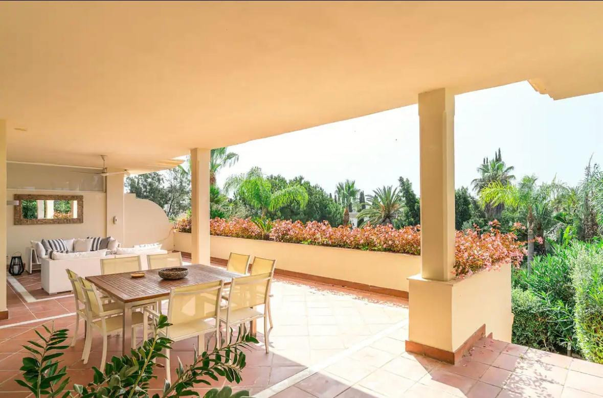 Piso de 3 Dormitorios y 3 Baños en venta en Milla de Oro, Marbella