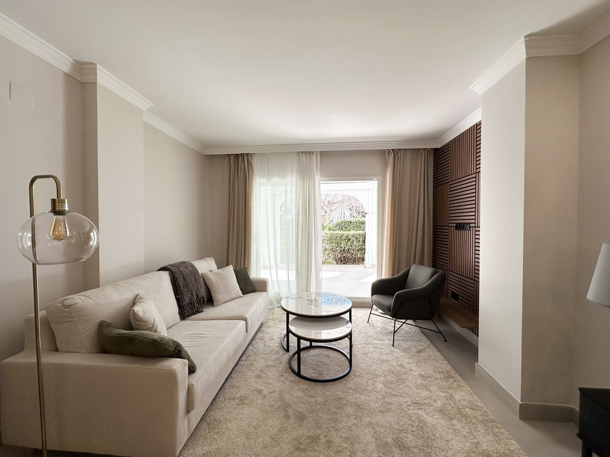 Piso de 3 Dormitorios en venta en San Pedro de Alcántara