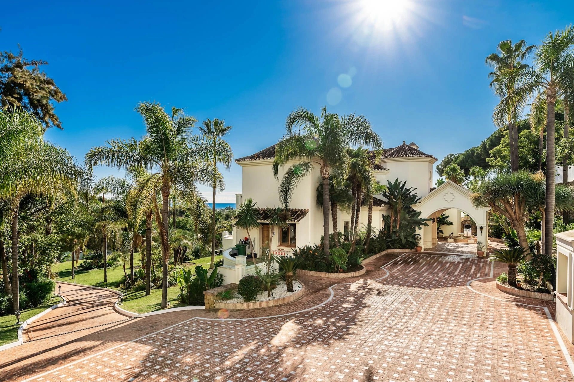Marbella Luxury Rentals & Sales