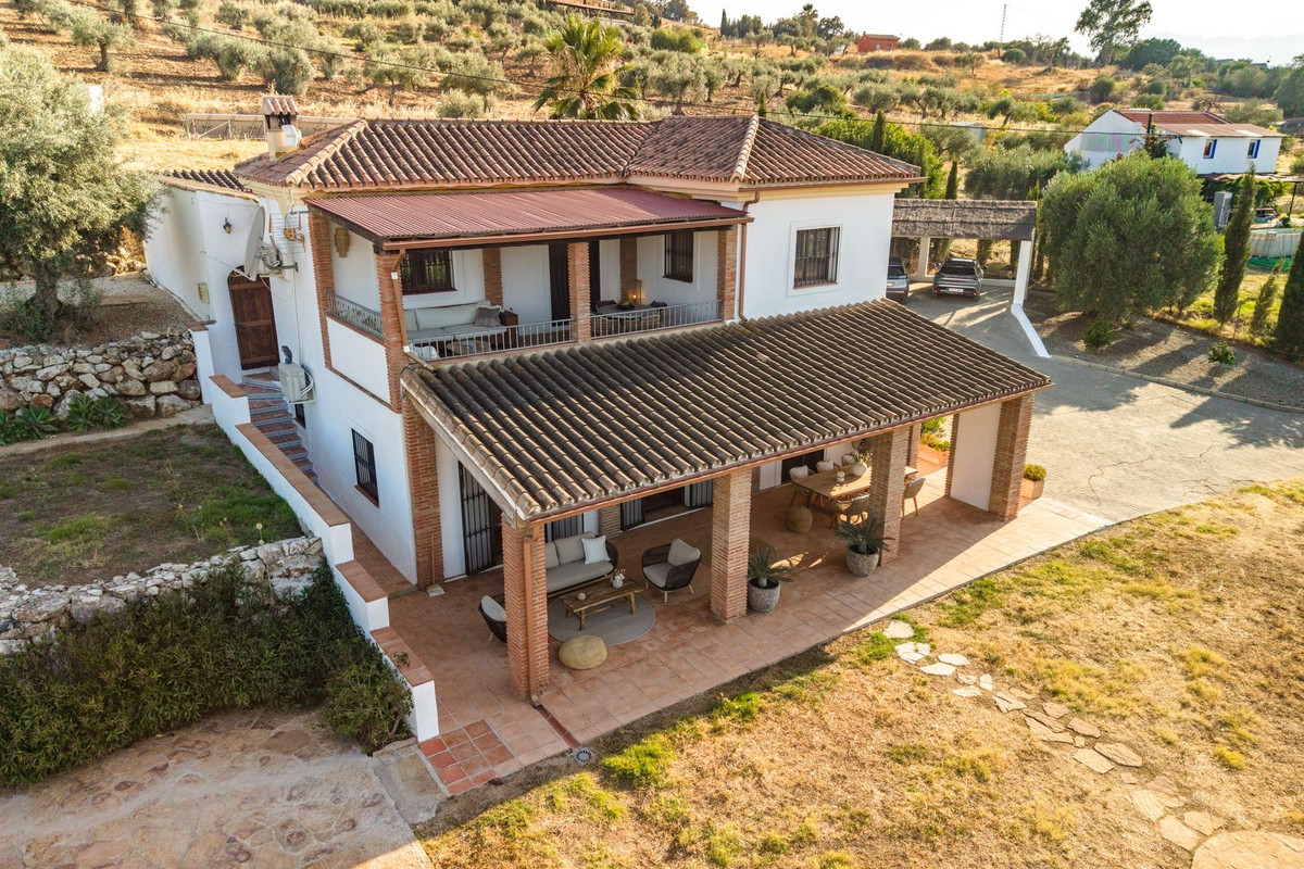 Casa de 3 Dormitorios en venta en Coin