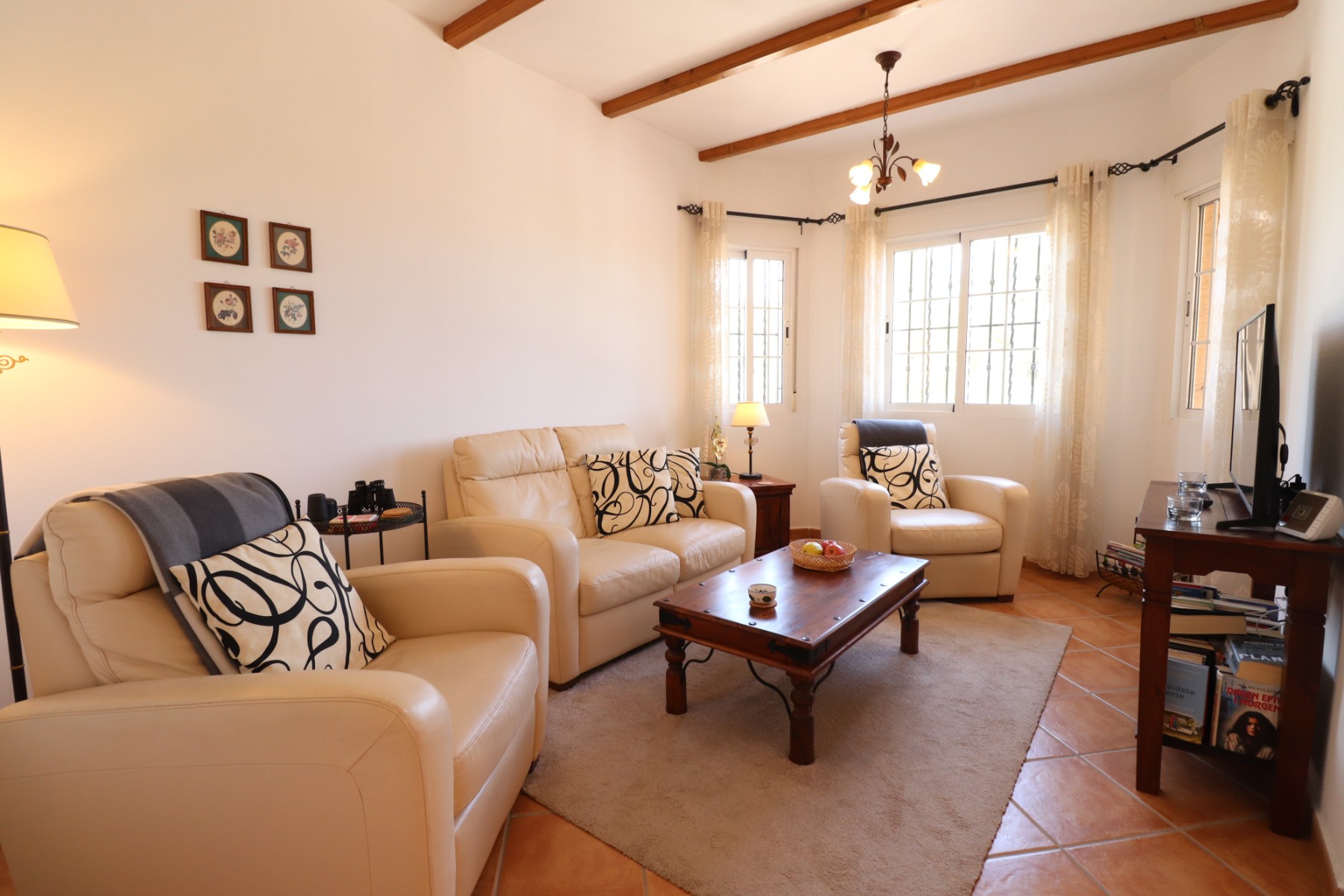 Casa de 5 Dormitorios y 3 Baños en venta en Algorfa