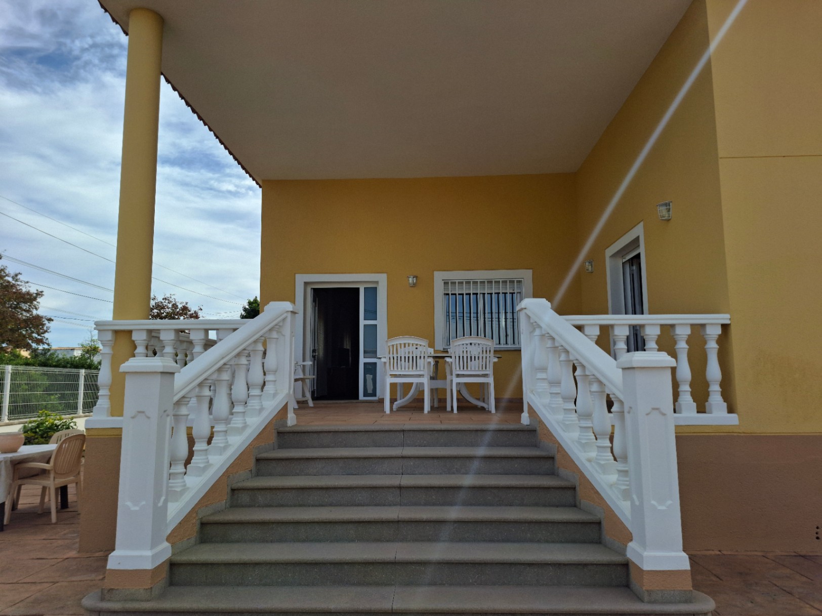 Casa de 3 Dormitorios y 3 Baños en venta en Oliva