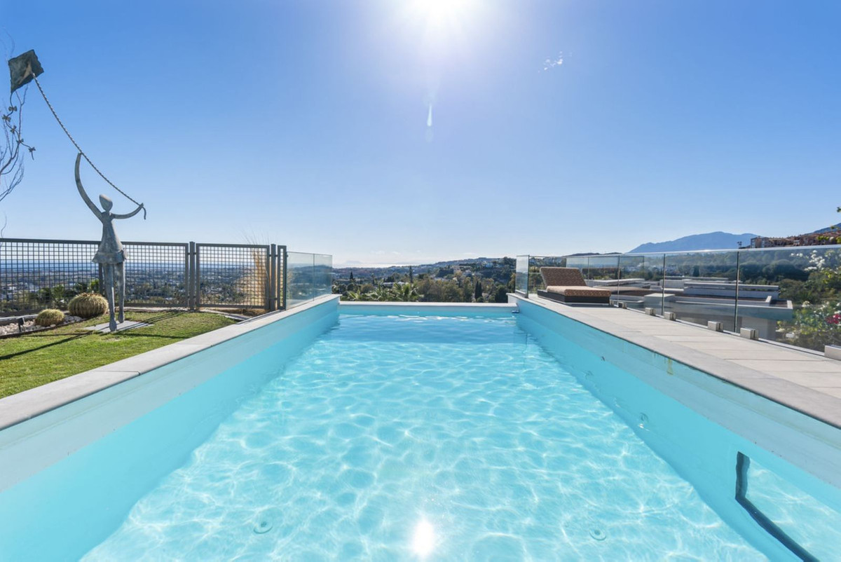 Casa de 7 Dormitorios y 10 Baños en venta en Benahavís