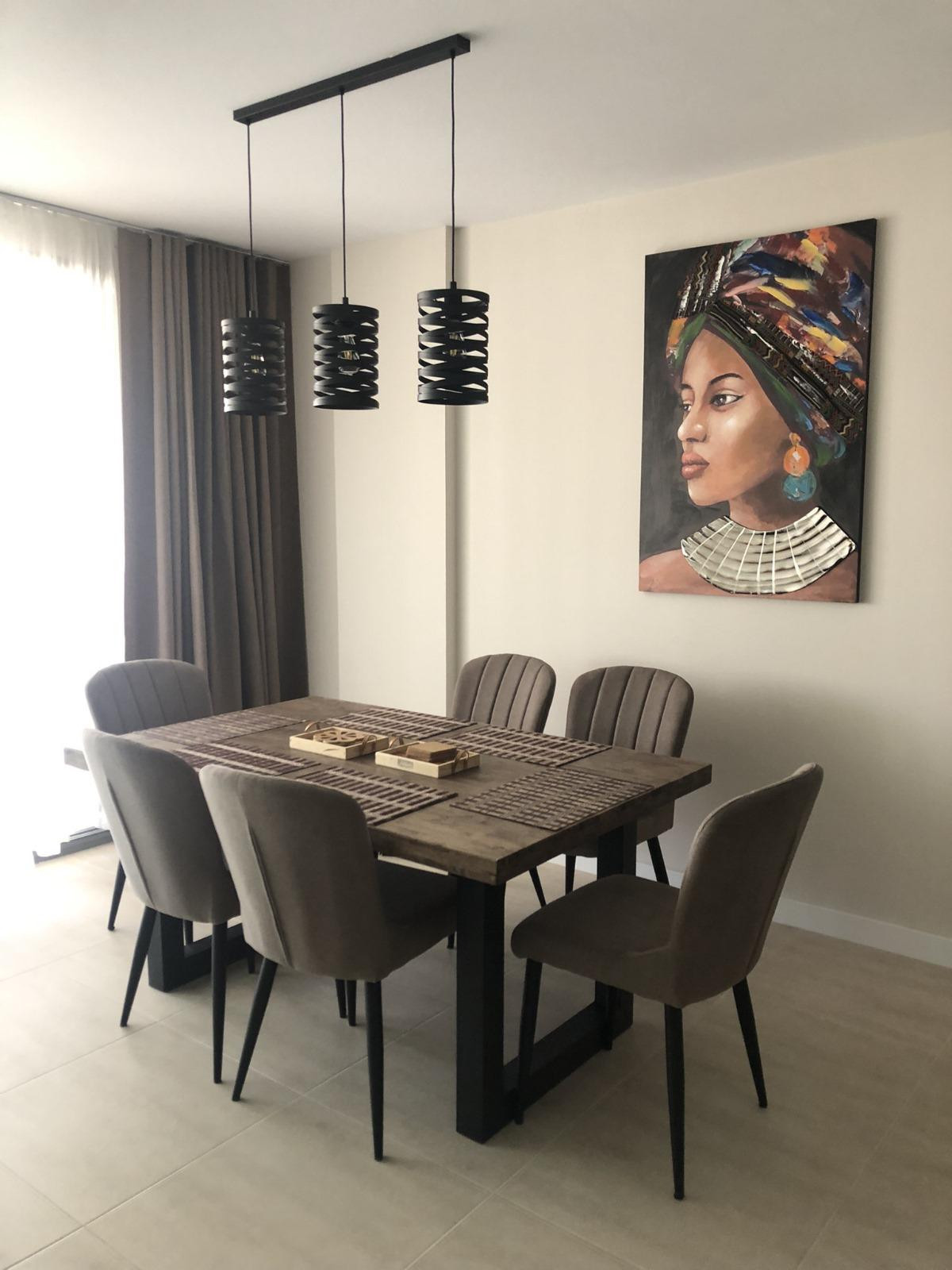 Piso de 3 Dormitorios y 2 Baños en alquiler en Nueva Milla de Oro, Estepona