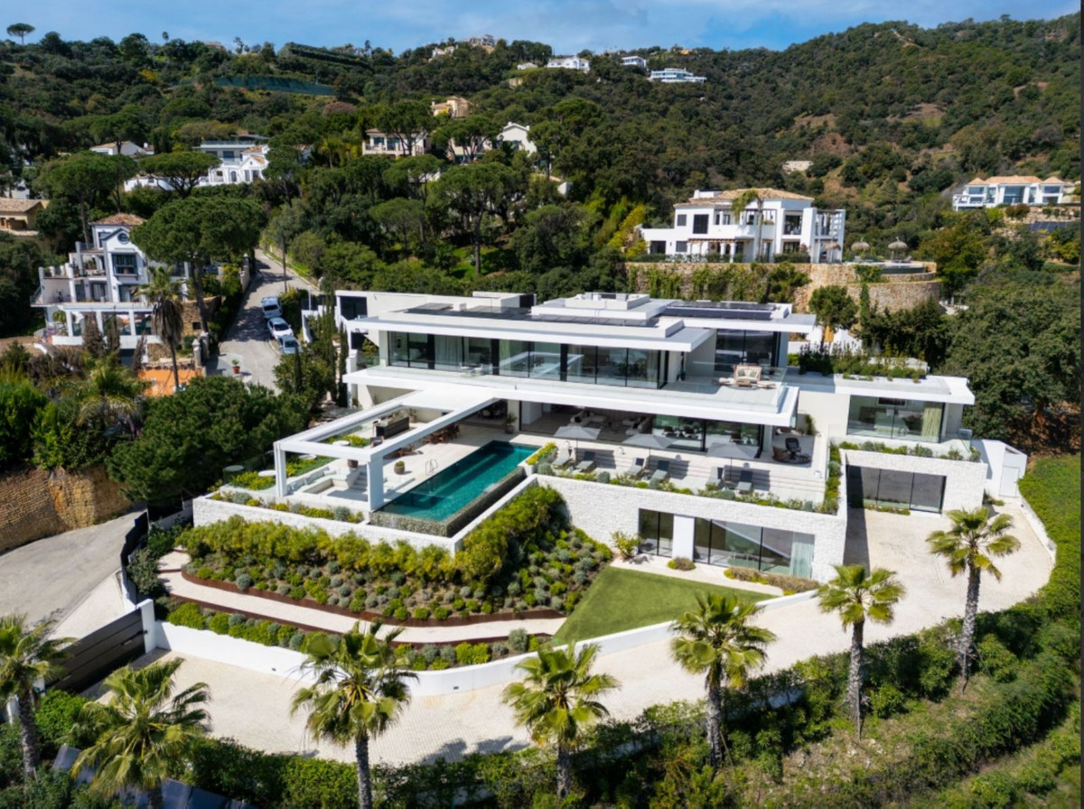 Casa de 8 Dormitorios en venta en Benahavís