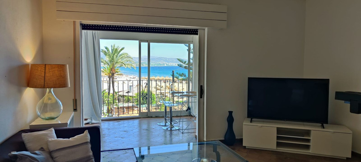 Piso de 1 Dormitorio y 1 Baño en venta en Puerto Banús