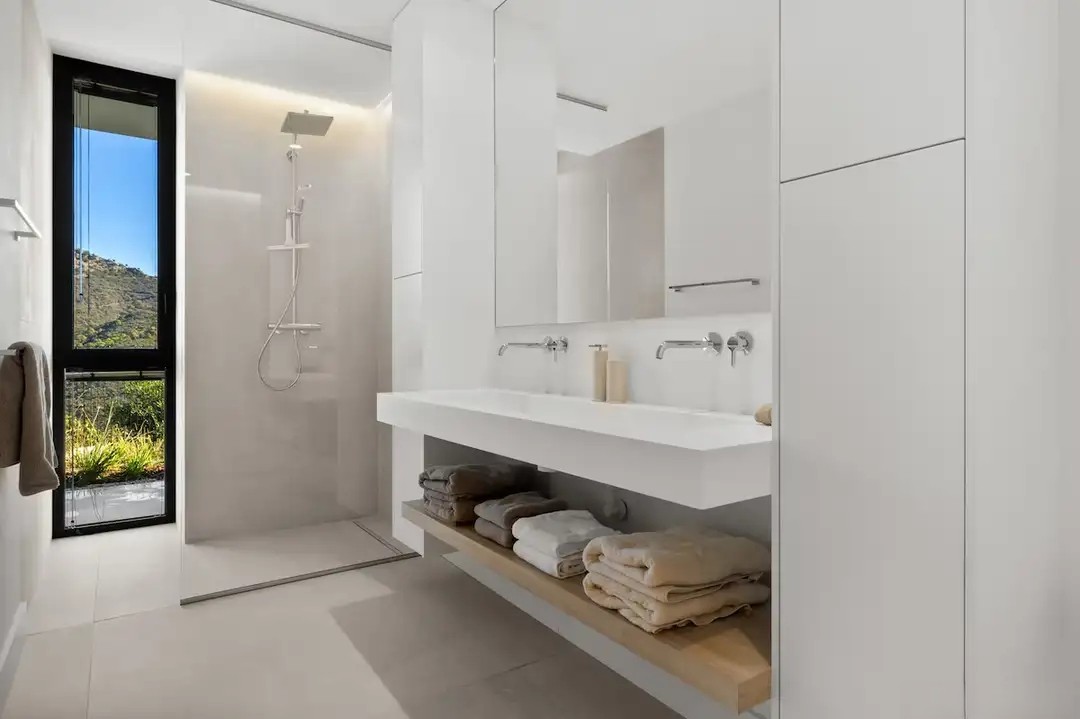 Casa de 5 Dormitorios y 5 Baños en venta en Monte Mayor, Benahavís