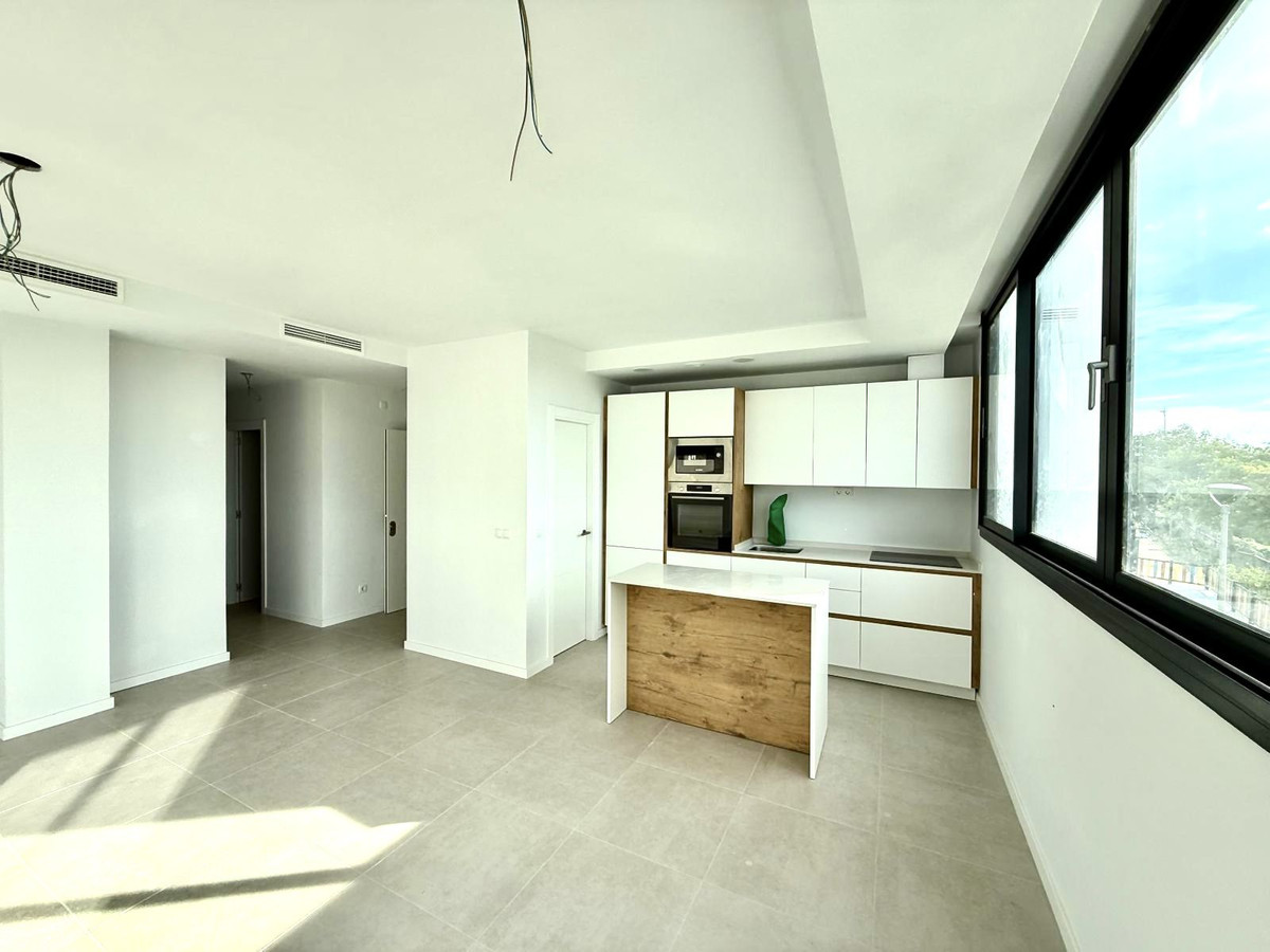 Ático de 2 Dormitorios en venta en Estepona