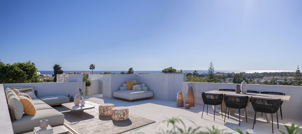Casa de 5 Dormitorios y 4 Baños en venta en San Pedro de Alcántara