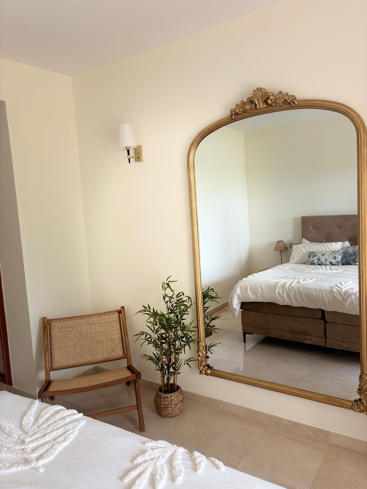 Piso de 2 Dormitorios y 2 Baños en venta en La Quinta, Benahavís